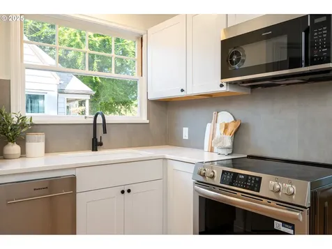 2931 SE 67th Avenue Portland OR 97206