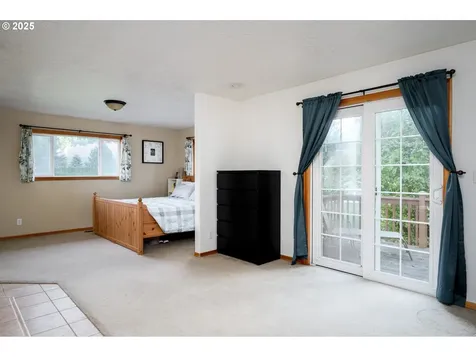 27623 Kingsley Road Scappoose OR 97056