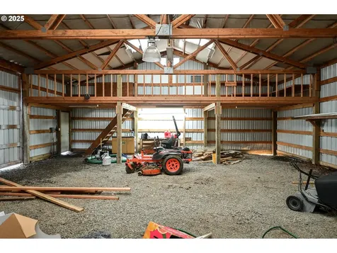 27623 Kingsley Road Scappoose OR 97056