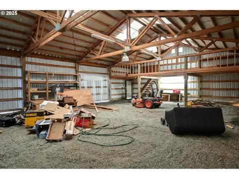 27623 Kingsley Road Scappoose OR 97056