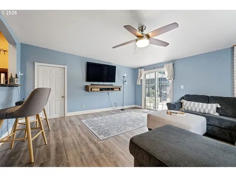 1810 Minda Drive Eugene OR 97401