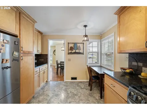 1810 Minda Drive Eugene OR 97401