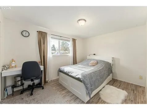 21001 SE Yamhill Street Gresham OR 97030