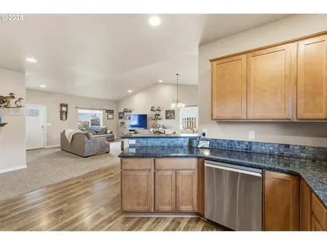 1914 SW 2nd Drive Pendleton OR 97801