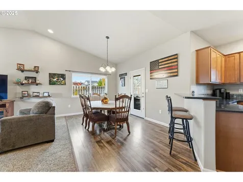 1914 SW 2nd Drive Pendleton OR 97801