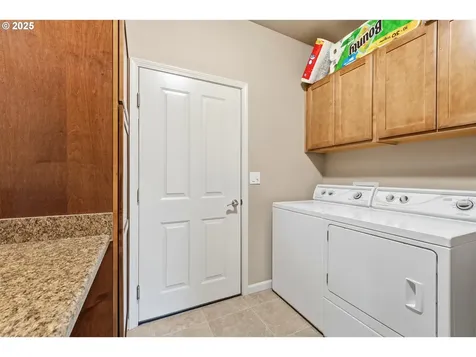 1914 SW 2nd Drive Pendleton OR 97801