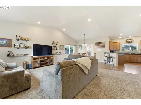 1914 SW 2nd Drive Pendleton OR 97801