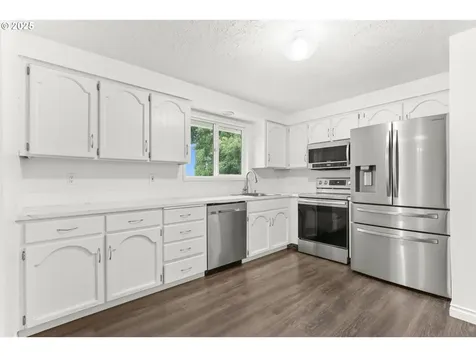 18615 SE Tibbetts Court Gresham OR 97030
