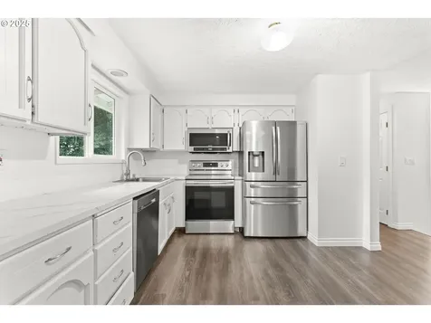 18615 SE Tibbetts Court Gresham OR 97030