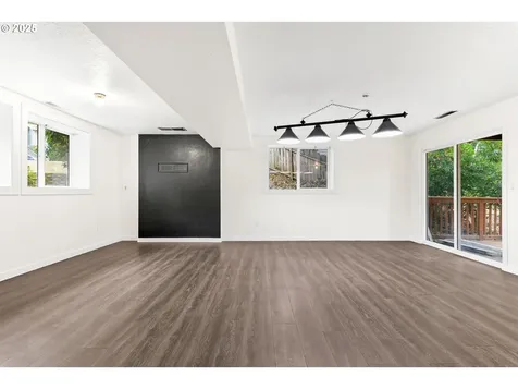 18615 SE Tibbetts Court Gresham OR 97030