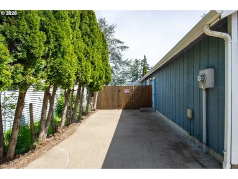 149 73rd Street Springfield OR 97478