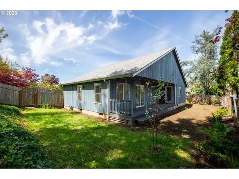 149 73rd Street Springfield OR 97478