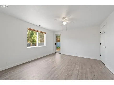 149 73rd Street Springfield OR 97478