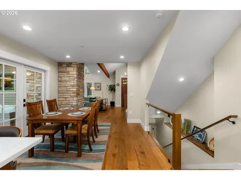 767 10th Street Lake Oswego OR 97034