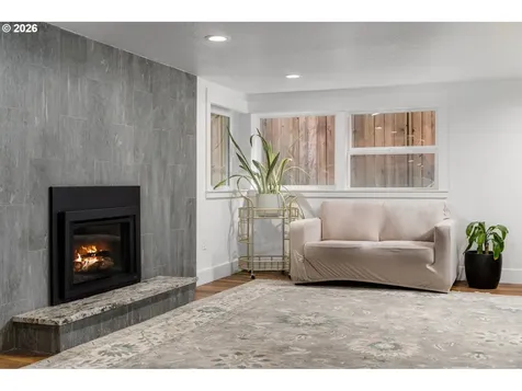 767 10th Street Lake Oswego OR 97034