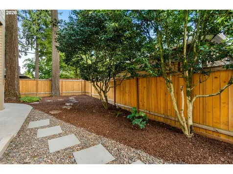 767 10th Street Lake Oswego OR 97034