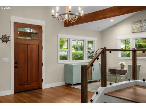 767 10th Street Lake Oswego OR 97034