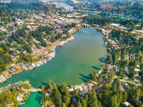 767 10th Street Lake Oswego OR 97034