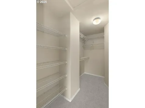 5045 SE 70th Avenue Portland OR 97206