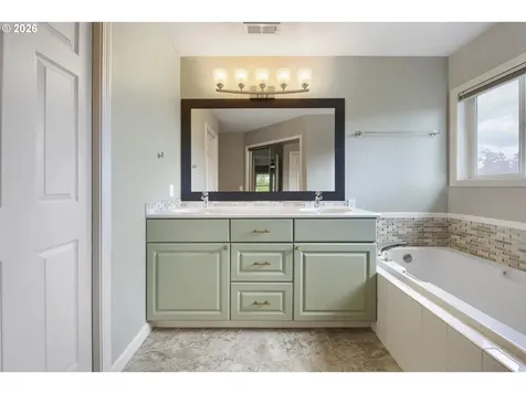 23854 SW Aldergrove Avenue Sherwood OR 97140