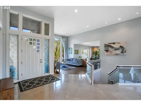 50 SE Avondale Court Gresham OR 97080