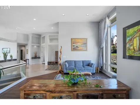 50 SE Avondale Court Gresham OR 97080