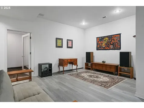50 SE Avondale Court Gresham OR 97080
