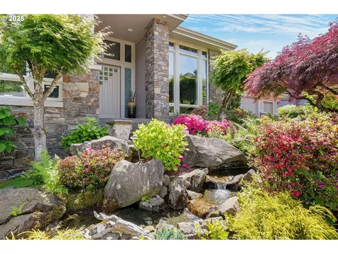 50 SE Avondale Court Gresham OR 97080
