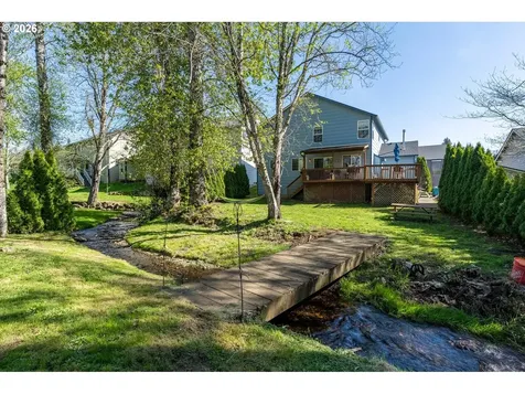 1061 40th Street Washougal WA 98671