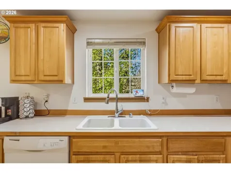 1061 40th Street Washougal WA 98671
