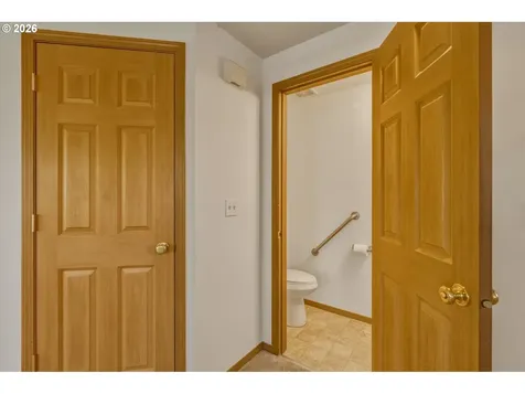 1061 40th Street Washougal WA 98671