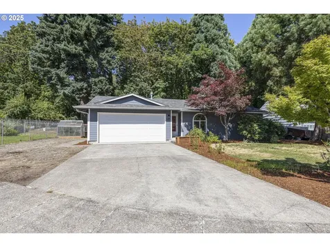 3945 Bambi Avenue NE Salem OR 97301