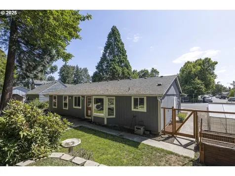 3945 Bambi Avenue NE Salem OR 97301