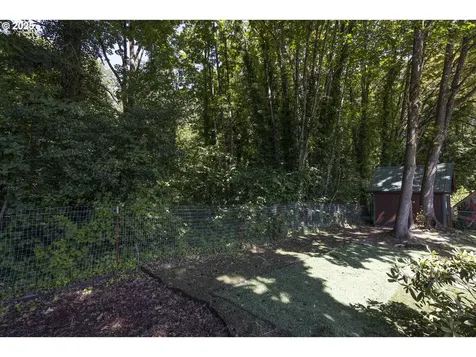 3945 Bambi Avenue NE Salem OR 97301