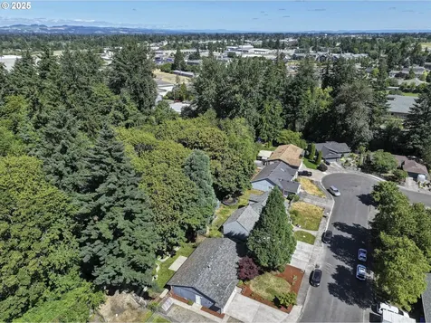 3945 Bambi Avenue NE Salem OR 97301
