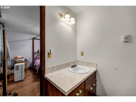 12212 NE 111th Avenue Vancouver WA 98662