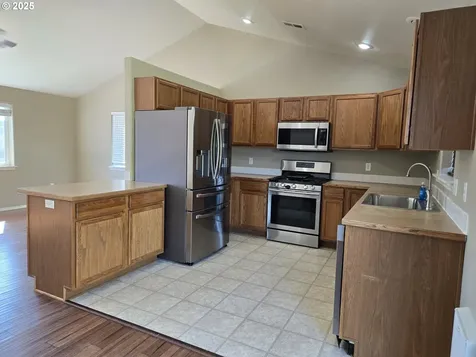 283 Umpqua View Drive Roseburg OR 97471