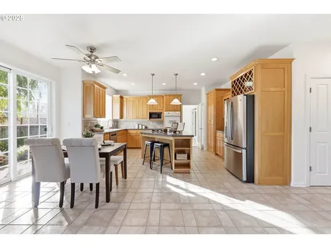 1219 SE Marla Place Hillsboro OR 97123