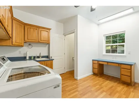 175 Palomino Avenue Roseburg OR 97471