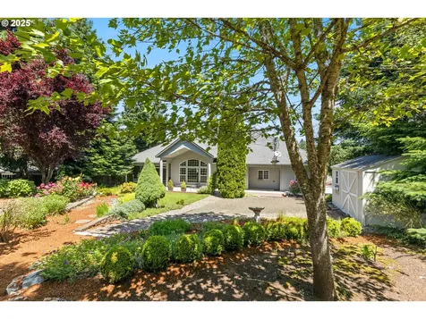 175 Palomino Avenue Roseburg OR 97471