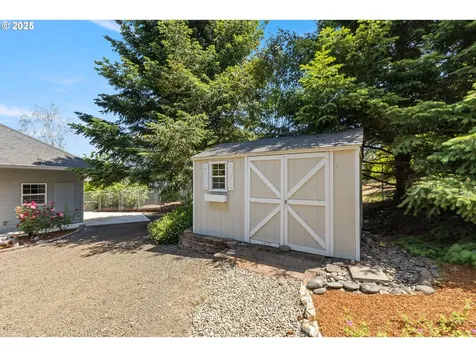 175 Palomino Avenue Roseburg OR 97471