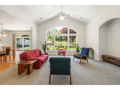 175 Palomino Avenue Roseburg OR 97471
