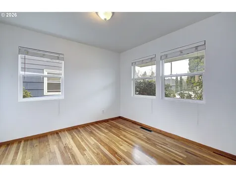 9234 SE Salmon Street Portland OR 97216