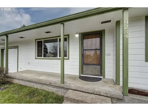 9234 SE Salmon Street Portland OR 97216