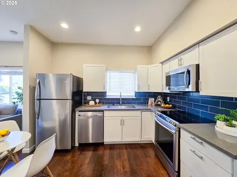 3422 SE 53rd Avenue Portland OR 97206