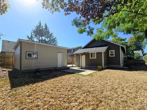 3422 SE 53rd Avenue Portland OR 97206