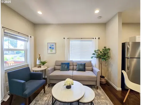 3422 SE 53rd Avenue Portland OR 97206