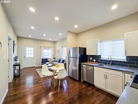 3422 SE 53rd Avenue Portland OR 97206