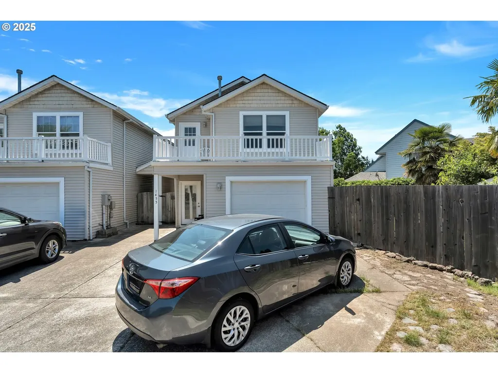 1455 NE Jessica Loop Hillsboro OR 97124
