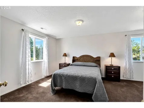 1455 NE Jessica Loop Hillsboro OR 97124
